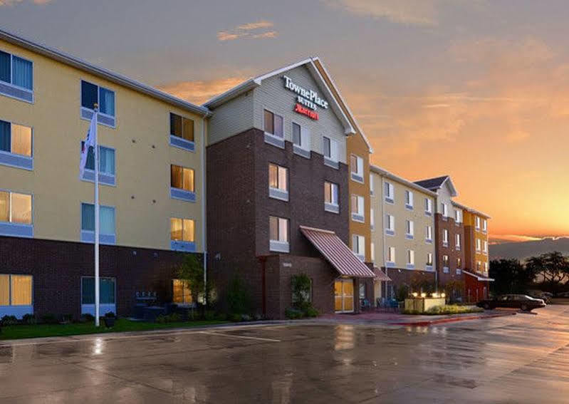 Towneplace Suites By Marriott Houston Westchase Exterior photo